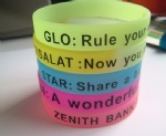 Custom glowing wristband/Glow in the dark silicone wristband